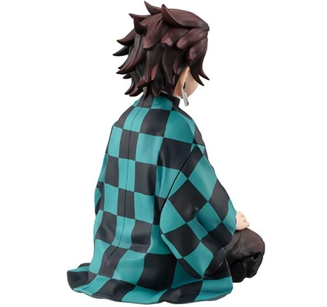 Alt view image 4 of 6 - Japan Demon Slayer: Tanjiro Kamado Palm Size Complete Figure