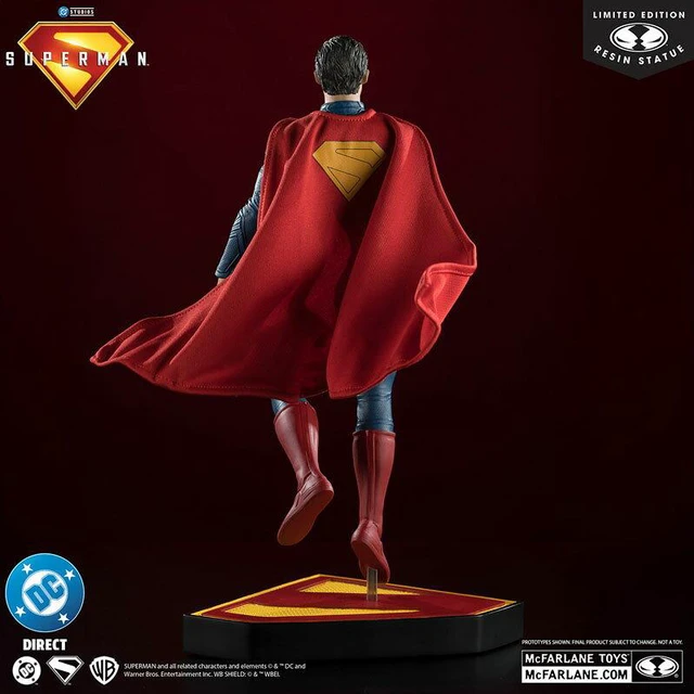 Alt view image 6 of 6 - Superman Statue (Superman 2025) DC Direct