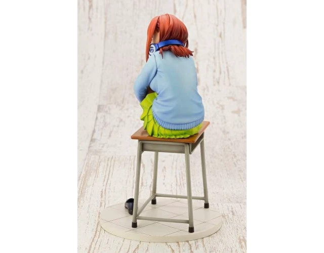 Alt view image 3 of 5 - Japan Miku Nakano The Quintessential Quintuplets 1/8 Complete Figure
