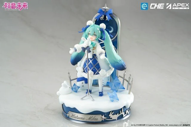 Main image of Japan Hatsune Miku: Star Night Snow Ver. 18cm Figure