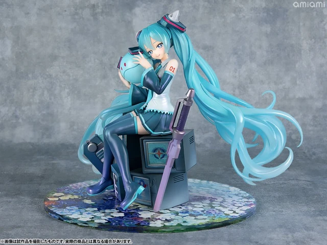 Alt view image 3 of 6 - Japan Lucrea Hatsune Miku x 00 Gundam 1/7 Complete Figure