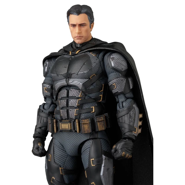 Alt view image 3 of 6 - MAFEX Batman Tactical Suit (Zack Snyders Justice League Ver.)
