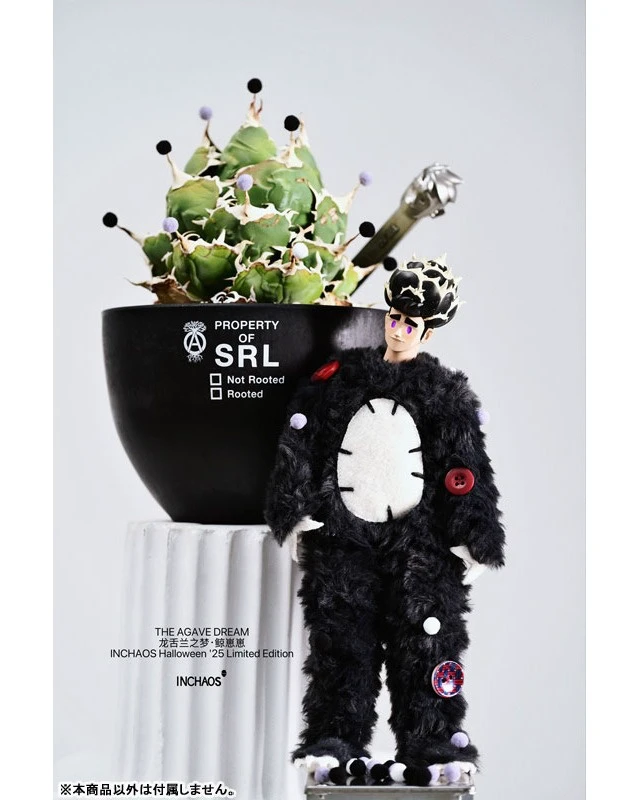 Alt view image 4 of 6 - THE AGAVE DREAM Kujira-chan 1/6 Scale Action Figure (Black)