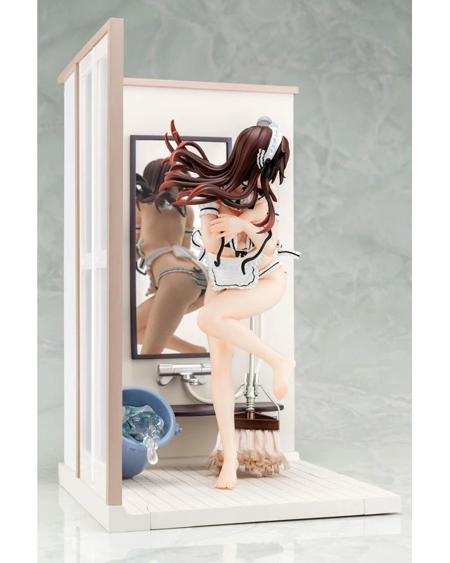 Alt view image 6 of 6 - Chizuru Mizuhara Maid Bikini Cleaning Ver. Rent-a-Girlfriend Complete Figure