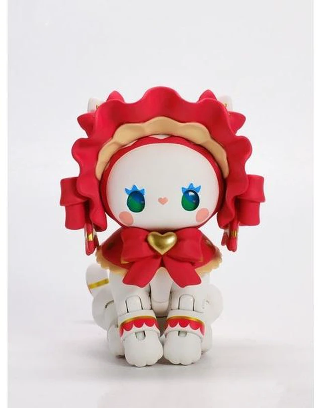 Main image of Emma Secret Forest Berry Cat Non-Scale Articulated Figure