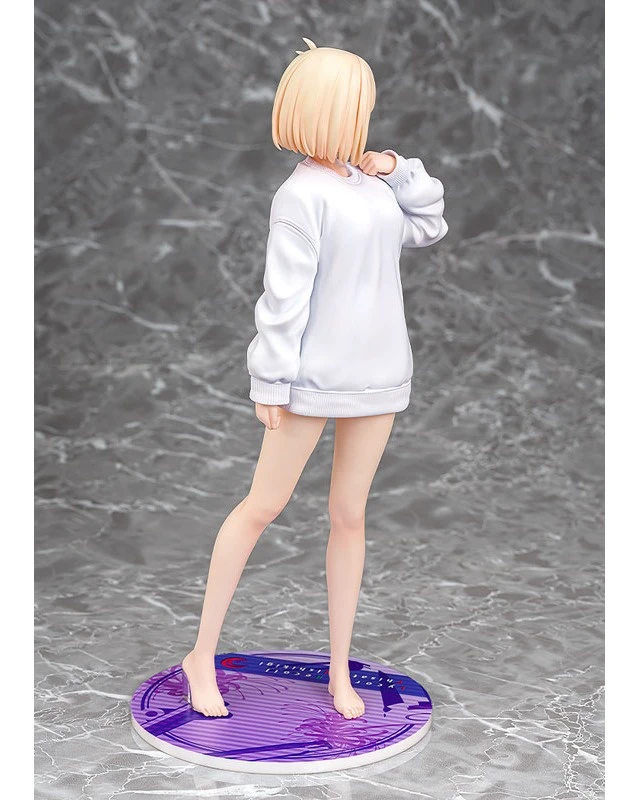 Alt view image 6 of 6 - Chisato Nishikigi Oversized Sweatshirt Ver. Lycoris Recoil Complete Figure