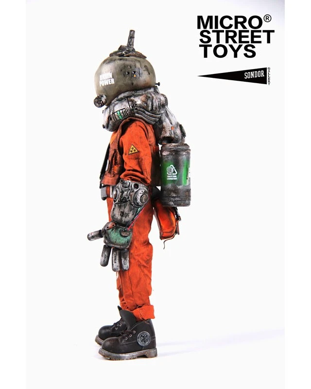 Alt view image 3 of 6 - Era of Rust-Roger 1/6 Scale Action Figure