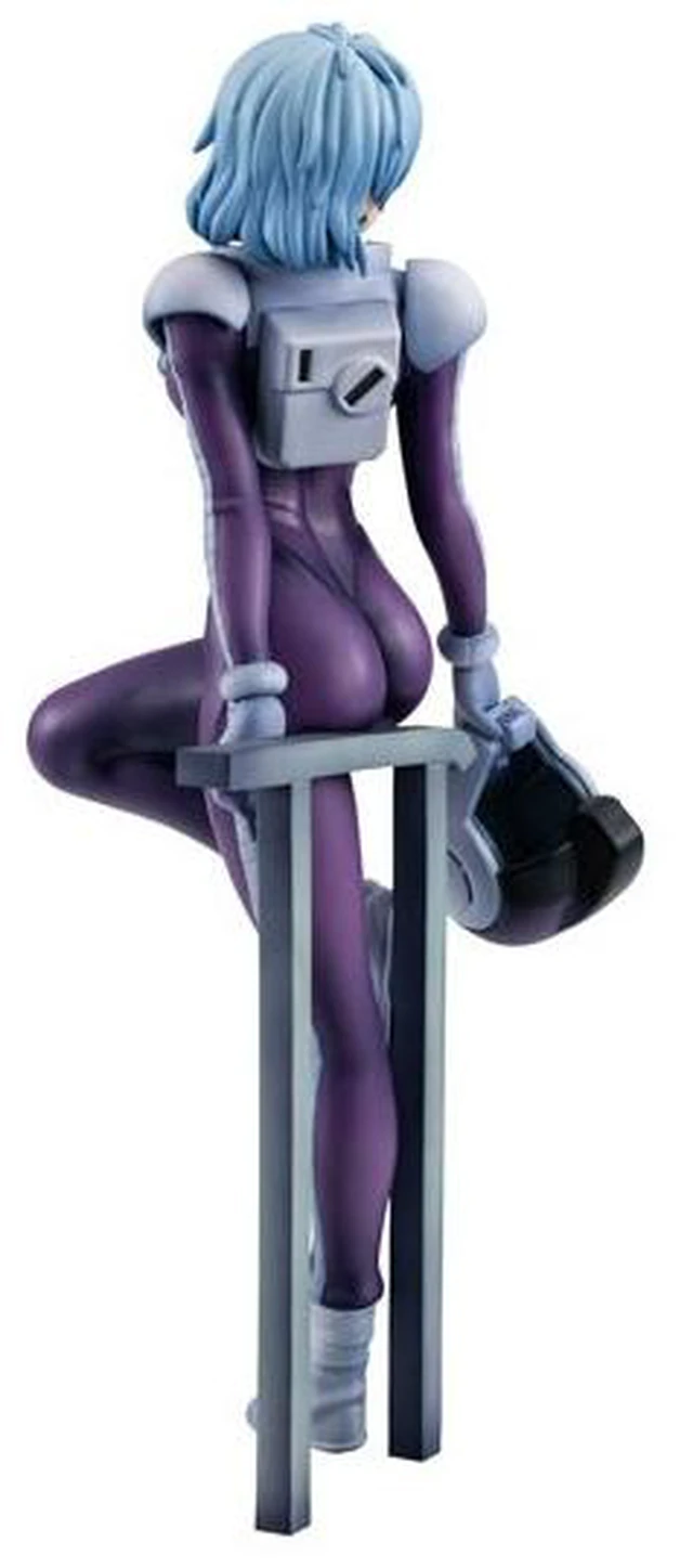 Alt view image 3 of 6 - Aina Sahlin Snow Night Ver. Mobile Suit Gundam: The 08th MS Team Complete Figure