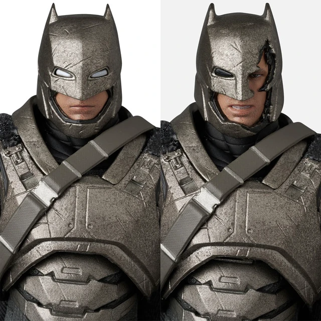 Alt view image 6 of 6 - MAFEX Armored Batman Ver.1.5 Batman v Superman