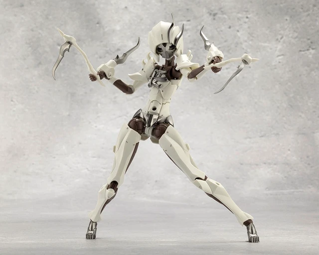 Alt view image 3 of 6 - Seeker Megalomaria Plastic Model
