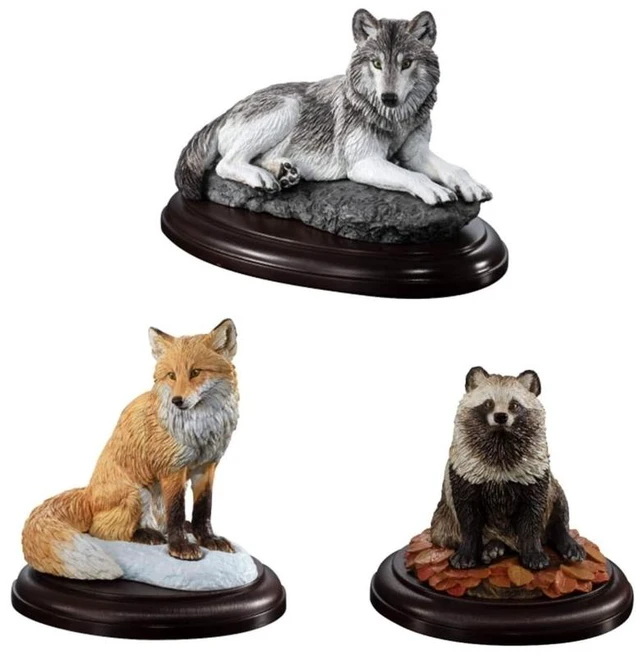 Main image of Ikimono Daizukan Display Model Collection Wild Canines 3-Piece Set