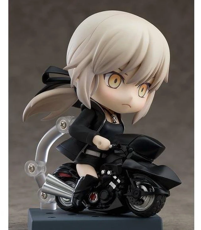 Main image of Nendoroid Saber/Altria Pendragon (Alter) Shinjuku Ver. & Cuirassier Noir