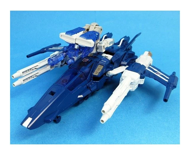 Alt view image 2 of 3 - Japan Transformers Legends LG49 Targetmaster Triggerhappy