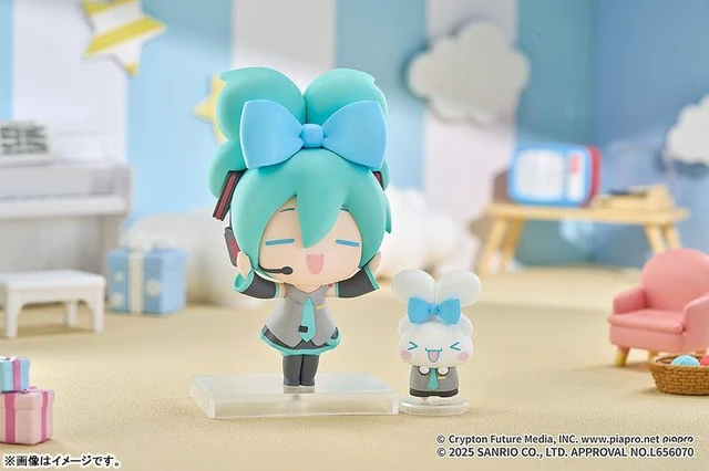 Alt view image 3 of 6 - Japan Hatsune Miku x Cinnamoroll Deformed Complete Figure