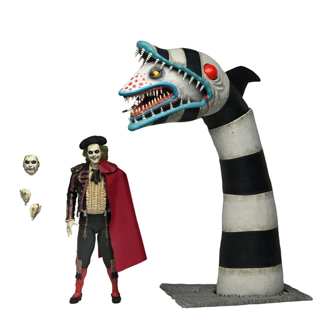 Alt view image 2 of 6 - Beetlejuice & Sandworm Matador Ultimate 7-inch Action Figure 2PK