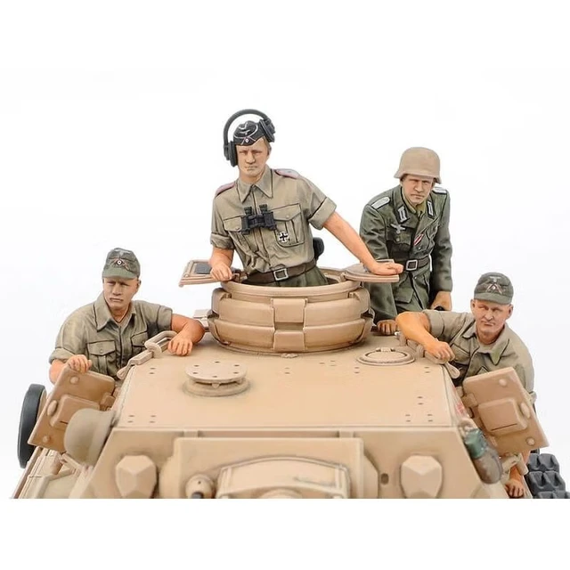 Alt view image 6 of 7 - Tamiya 1/35 German Panzer IV Ausf.G Early Production Plastic Model