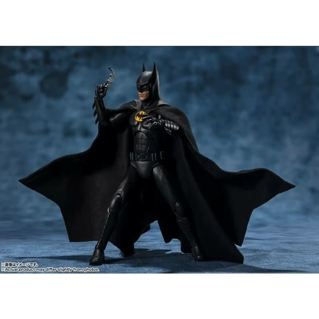 Alt view image 4 of 7 - S.H.Figuarts Batman (The Flash)