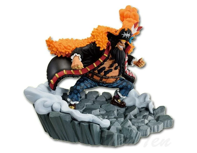 Alt view image 3 of 7 - Japan Banpresto One Piece Trafalgar Law & Marshall D. Teach Senko Zekkei Figure