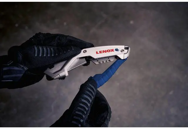 Alt view image 2 of 7 - Utility Knife with 3 Bi-Metal Blades, Retractable, Foldable and Portable, Blade Storage (LXHT10599)