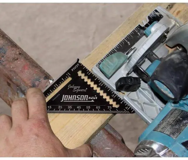 Alt view image 3 of 3 - Level & Tool 1904-0450 Johnny Square Professional Easy-Read Finish Square, 4.5", Black, 1 Square*
