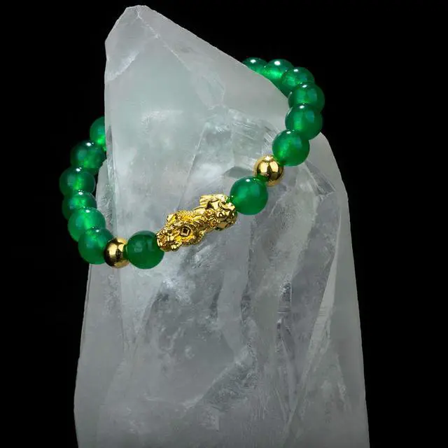 Alt view image 3 of 7 - Fengshui Porsperity Jade Bracelet Lucky Charm Feng Shui Black Obsidian Wealth Bracelet Gift for Men Women with Gold Plated Pi Xiu Pi Yao Attract Wealth Good Luck(Green)