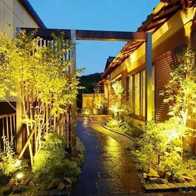 Alt view image 6 of 6 - PAR36 LED Landscape Bulb, 9W 900LM 3000K Warm White,12V AC/DC
