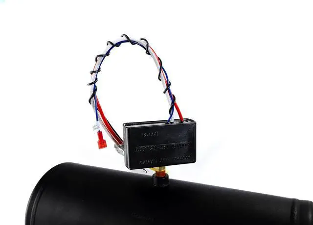 Alt view image 4 of 4 - 110-150 PSI Pressure Switch with Relay