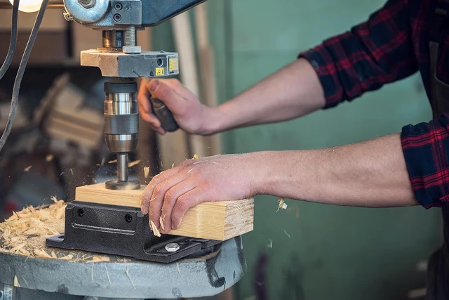 Alt view image 6 of 6 - Drill Press Vise,4" Heavy Duty Bench Vise, Bench Clamp ViseDrill Press Vice with Multi-Groove Vice Jaw Pads and Quick Adjustment Button