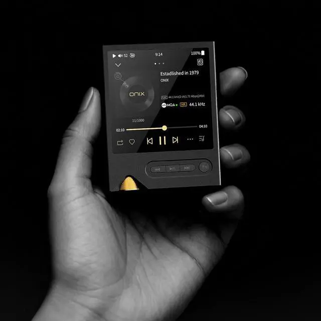 Alt view image 3 of 6 - Onix XM2 Portable Audio Player, USB DAC Hi-Res Lossless MP3 Music Player, CS4308P 8-Channel DAC & Brighton Architecture, 800mW@32, 3" OLED Touch Screen, Bluetooth 5.2, 2TB Expandable, 8.5H Battery