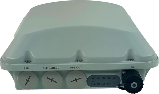 Main image of RUCKUS T710s Outdoor Wi-Fi Access Point, 802.11ac Wave 2 4x4:4 MU-MIMO, 120-Degree Sector BeamFlex+, Dual-Band, 2X 1GbE + SFP Fiber, PoE Out, GPS, IP-67, 901-T710-US51
