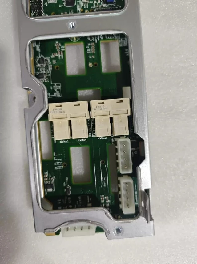 Alt view image 4 of 4 - BPN-SAS3-826SEL1-N4 2U Backplane 12x 3.5 LFF 12Gb/s SAS3 with NVMe