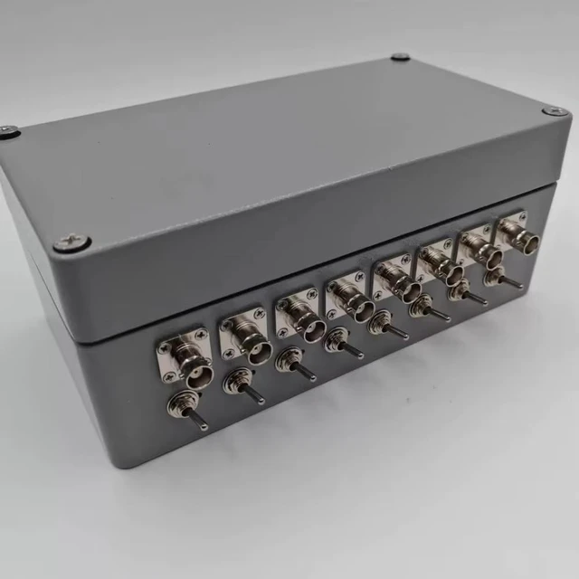 Main image of DieCast Aluminum 16BNCPort RF Enclosure Box, 210×120×90mm