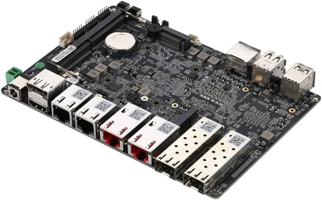 Alt view image 6 of 7 - Qotom Q10922S6 Fanless Mini PC N100, 2X 10G SFP+, 4X 2.5G+2X 10G LAN