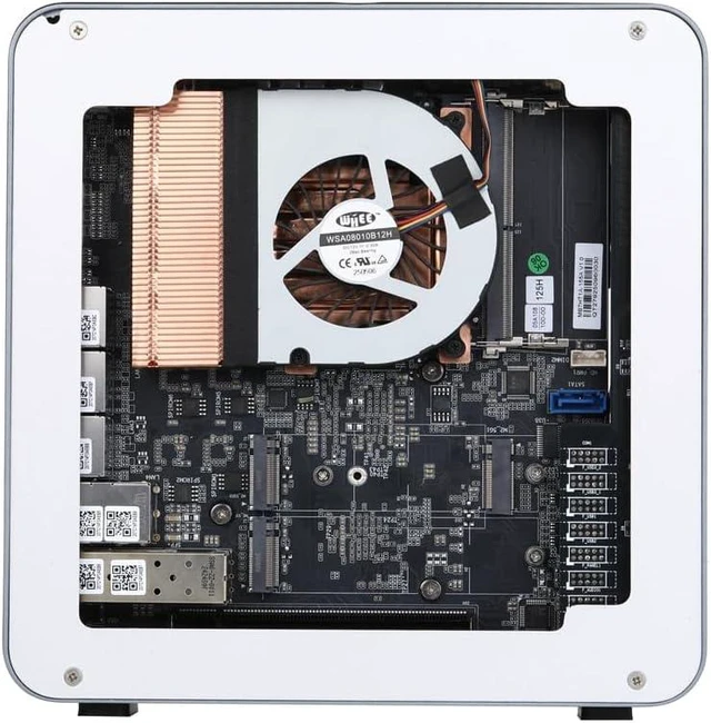 Alt view image 5 of 7 - Qotom Mini PC Q51551UT CPU 125H, 10G/ 2.5G LAN, SFP+, Barebone DDR5