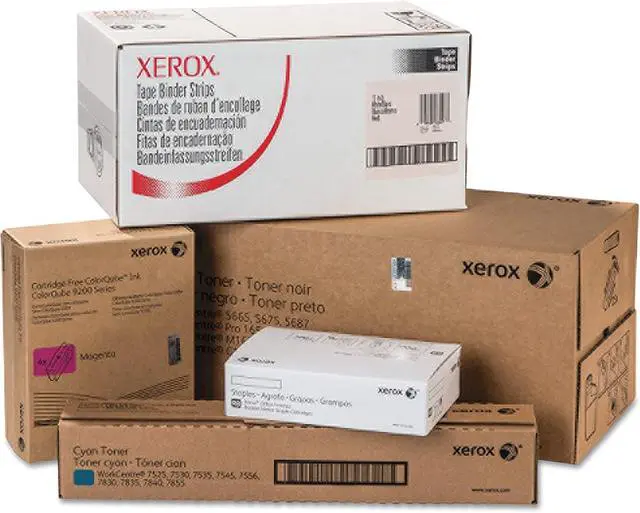 Main image of Xerox Magenta Standard Capacity Toner Cartridge, 106R03763, for use in VersaLink C7000