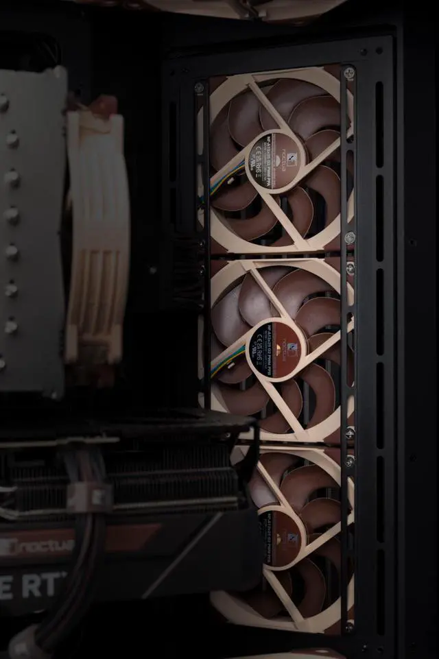 Alt view image 12 of 14 - NF-A12x25 G2 PWM Sx2-PP, Dual Fan Set for Push-Pull and Side-by-Side Applications (Brown)