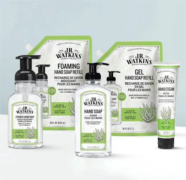 Alt view image 3 of 7 - Foaming Hand Soap with Pump Dispenser, Moisturizing Foam Hand Wash, Alcohol-Free, Cruelty-Free, Aloe et The Vert/Aloe & Green Tea, 9 fl oz, 3 Pack