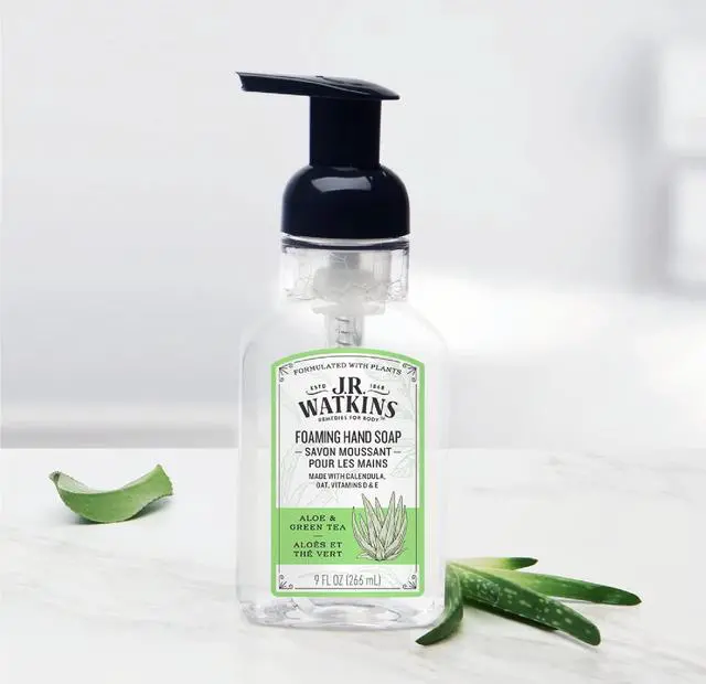 Alt view image 5 of 7 - Foaming Hand Soap with Pump Dispenser, Moisturizing Foam Hand Wash, Alcohol-Free, Cruelty-Free, Aloe et The Vert/Aloe & Green Tea, 9 fl oz, 3 Pack
