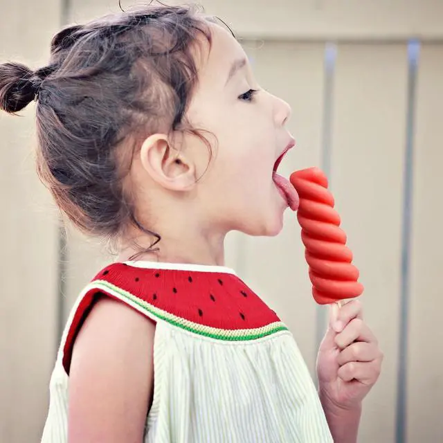 Alt view image 7 of 7 - Popsicles Molds, 6 Cavity Ice Pop Mold with 20pcs Wooden Sticks, Silicone Popsicle Mold, Easy Release Ice Cream Molds, BPA Free Ice Cream Maker for Summer Party, Homemade Popsicles Frozen Dessert