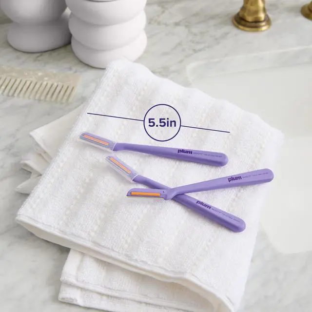 Alt view image 4 of 7 - Vitamin C Dermaplaning Razors (3-Pack) Facial Razors for Women