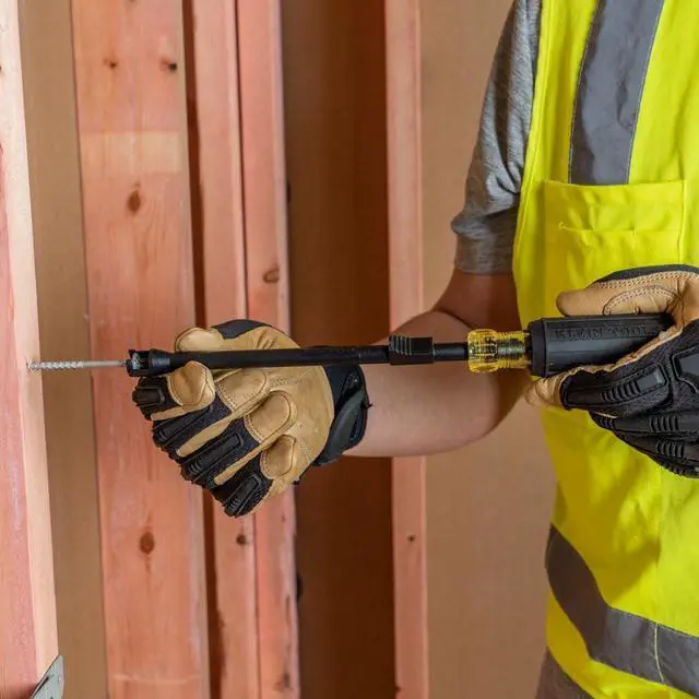 Alt view image 3 of 6 - 32216#2 Phillips Screw Holding Screwdriver, 7-Inch Round Shank