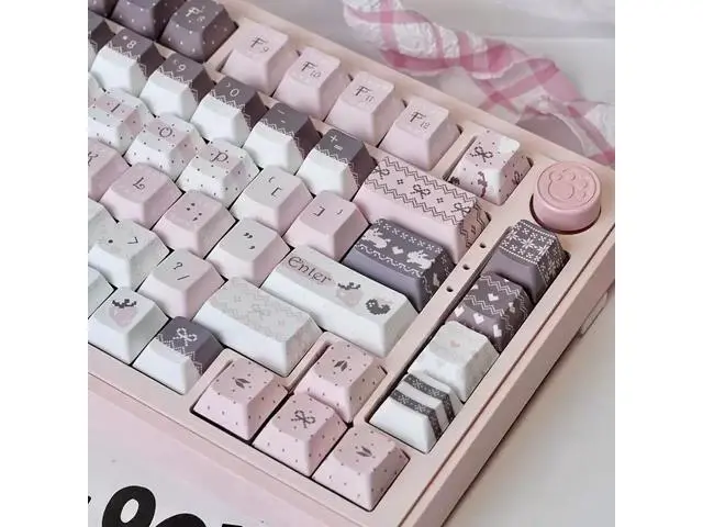 Alt view image 2 of 5 - Strawberry Rabbit theme factory-made keycaps in PBT material, hot-spraying technology, suitable for girls, cute, original, creative, universal, 60 keys, 98 keys, 108 keys - keycaps