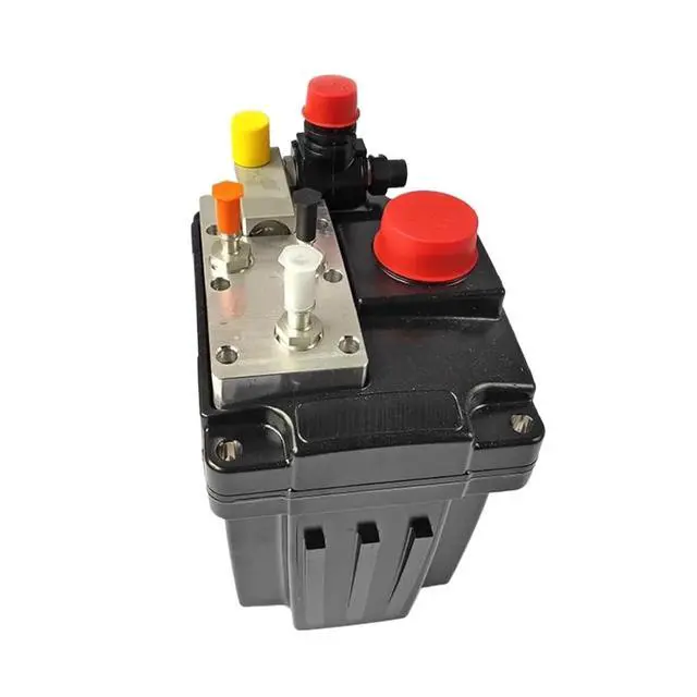 Alt view image 2 of 6 - 24V 5273338 4931694 C1205710-KW100 E5273338 1409391 1705244 Urea Pump