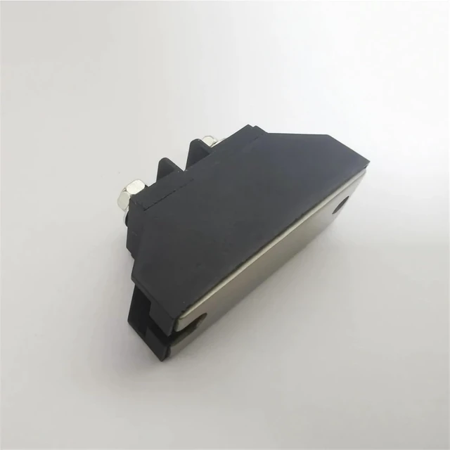 Alt view image 5 of 7 - 1PCS Small anti-reverse diode MD10A 15A 20A 25A 30A 40A 50A 55A 70A 90A 100A 110A 150A 1000V M220.58 1000V Anti Backflow 12V rectify(MD150A)