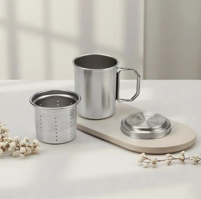Main image of Outdoor water bottle, 304 stainless steel tea cup, portable folding