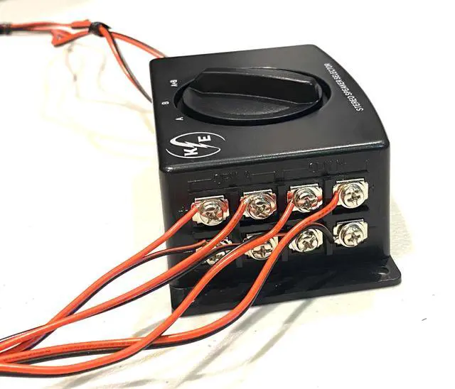 Alt view image 4 of 5 - A/B A B A+B Stereo Speaker Selector Switch Switcher Combiner 2 Way Black Box
