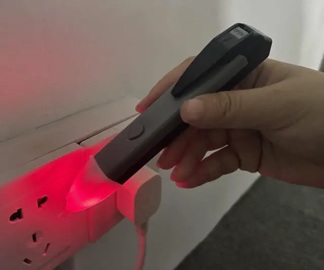 Alt view image 4 of 6 - Non-Contact Voltage Tester Tools,LED Flashlight,Buzzer Alarm,AC Voltage Detector Pen,Test Range 60V - 1000V for Live/Null Wire Judgment