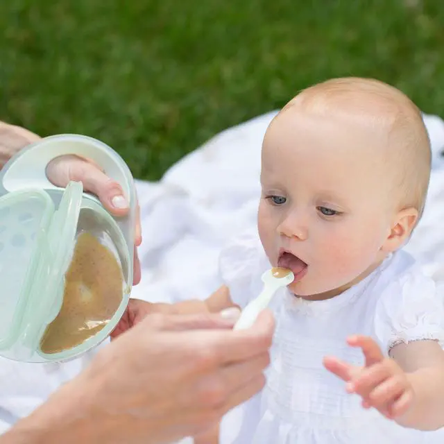 Alt view image 5 of 7 - Travel Fresh Bowl and Snap-in Spoon for Toddler Feeding On the Go, BPA-Free, 4m+ (Color May Vary)