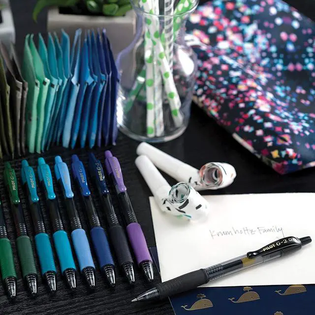 Alt view image 6 of 7 - G2 Premium Refillable and Retractable Gel Ink Pens Fine Point (0.7mm), Retractable Pens, 7 Colors, 8 Count