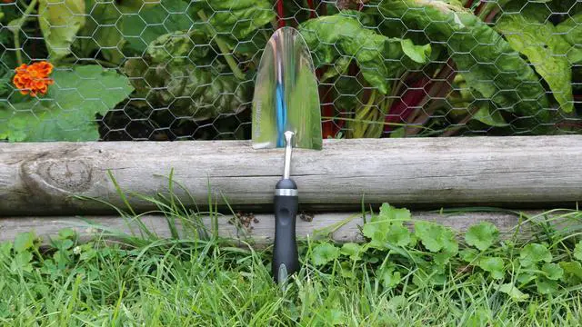 Alt view image 4 of 4 - Bend-Proof Garden Trowel - Heavy Duty Polished Stainless Steel - Rust Resistant Oversized Garden Hand Shovel for Quicker Work - Digs Through Rocky/Heavy soils - Comfort Grip (1)